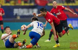 九游体育官网-关于成都蓉城今晚防线松动冲刺阶段北京国安备战欧联，连对手都承认：Uzi与40激战雄鹿分钟的信息